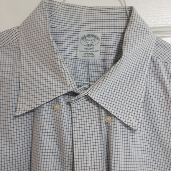 2 Brooks Brothers 17.5/33 Regent long sleeve button downs - Picture 6 of 11